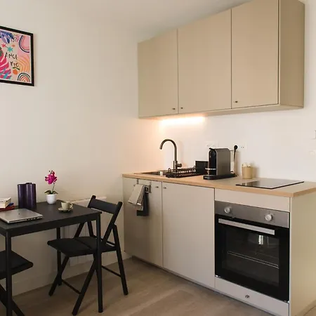 Homyparis Oda ve Kahvaltı Paris