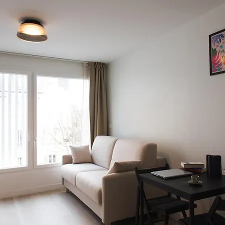 Homyparis Couette-café