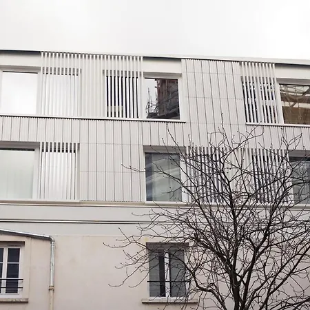 Homyparis *